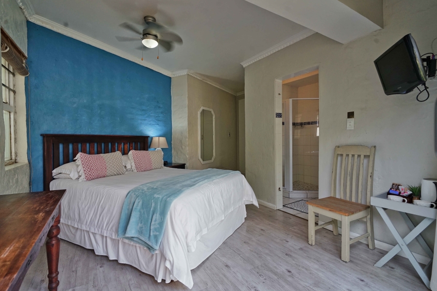 8 Bedroom Property for Sale in Vincent Eastern Cape